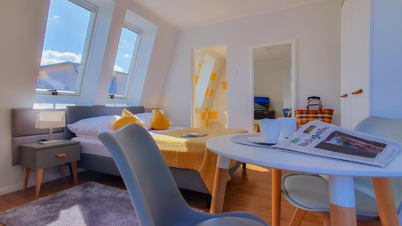 Villa Elefant 米兹多洛杰 外观 照片